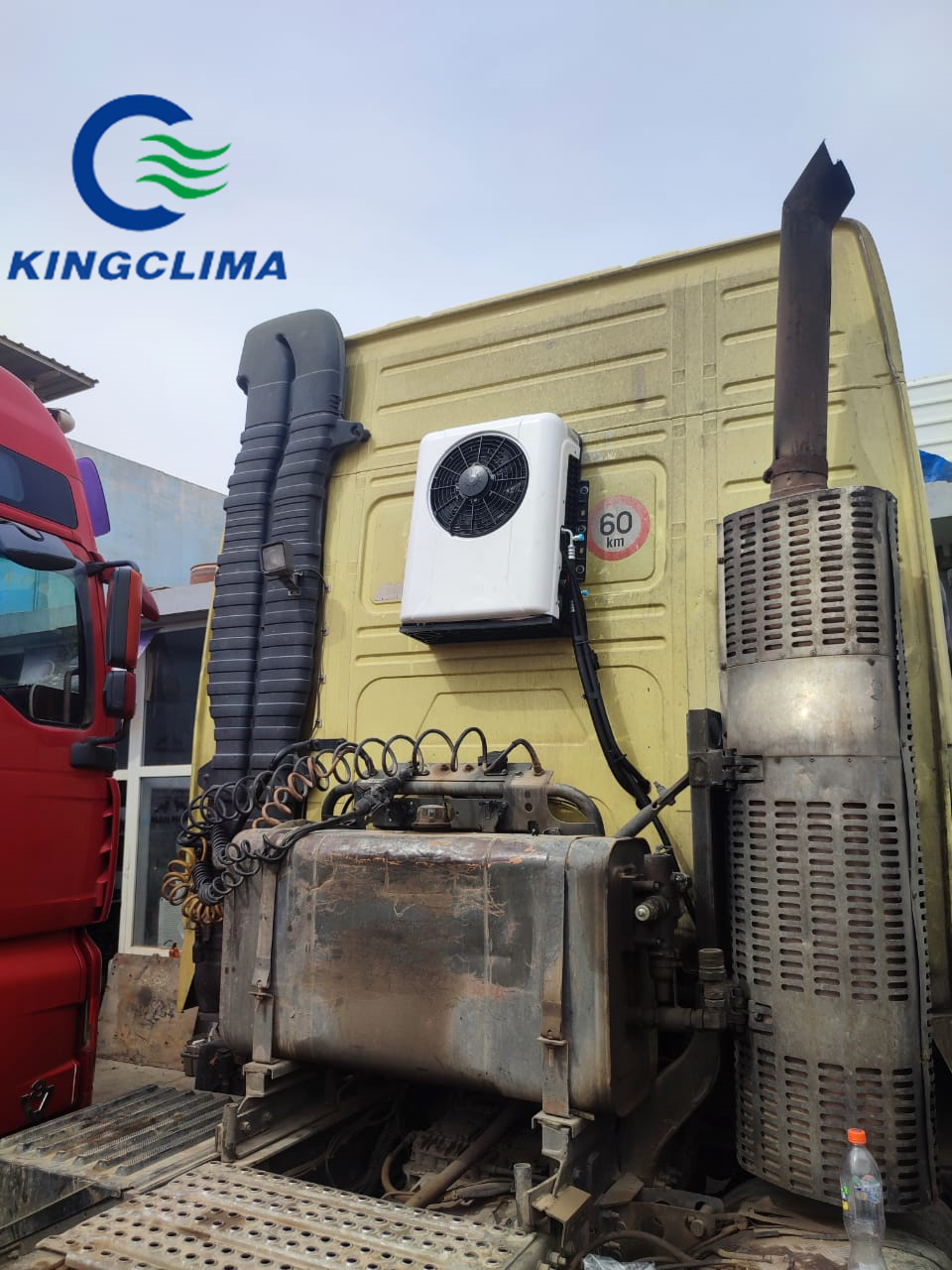 Parking air conditioner for truck