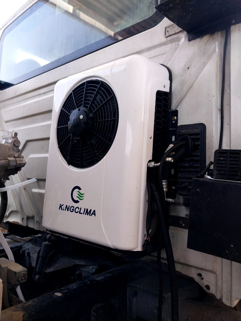 Cabin sleeper cooling AC parking cooler 12v 12 volt parking air conditioner