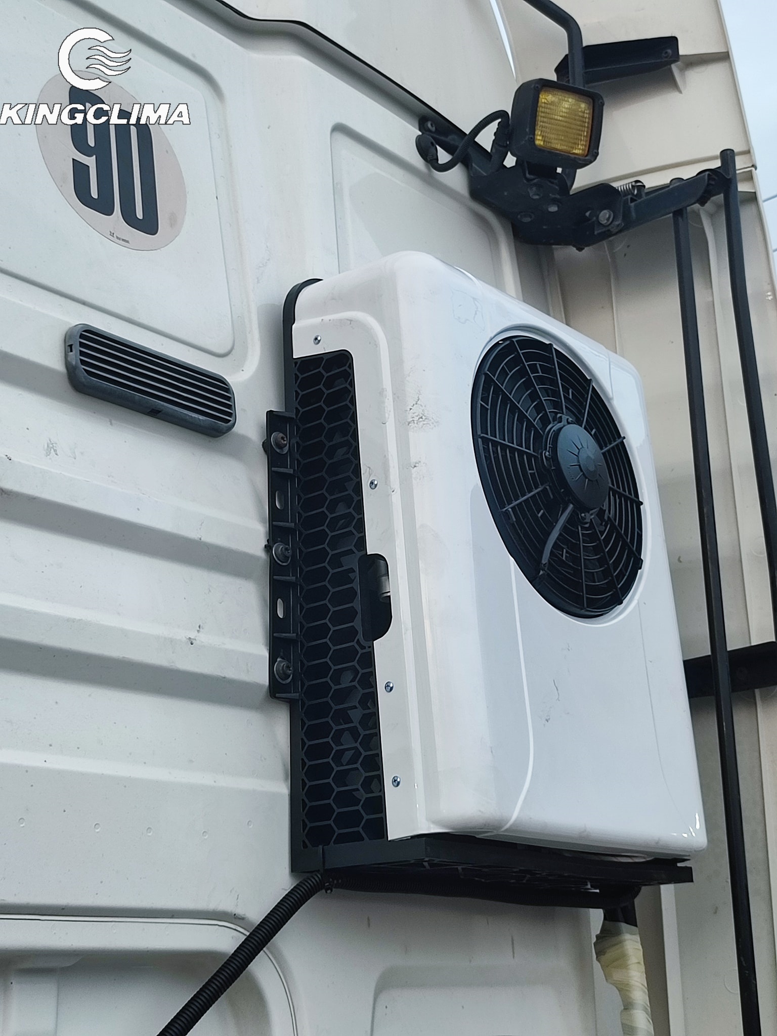 EA-26W 12V And 24V Air Conditioner