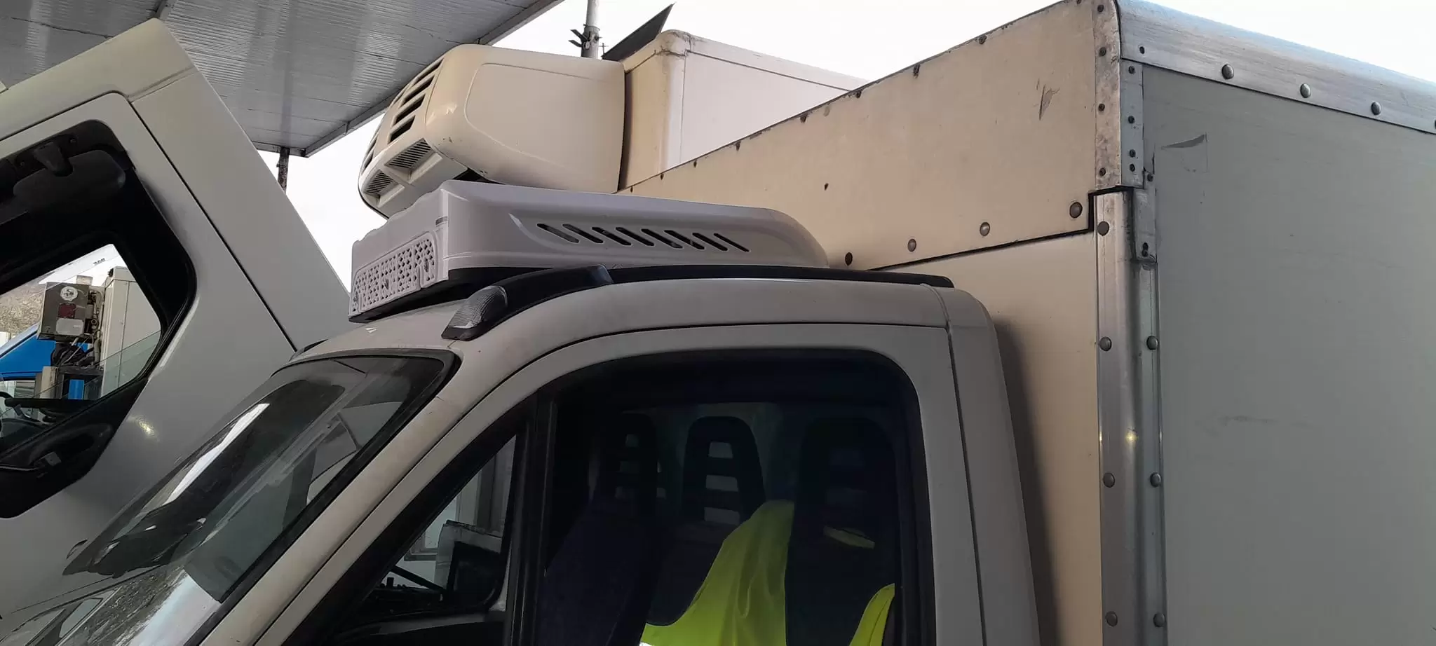 Electric Mounted Cooling System Apu Parking 24V 12V Roof Top